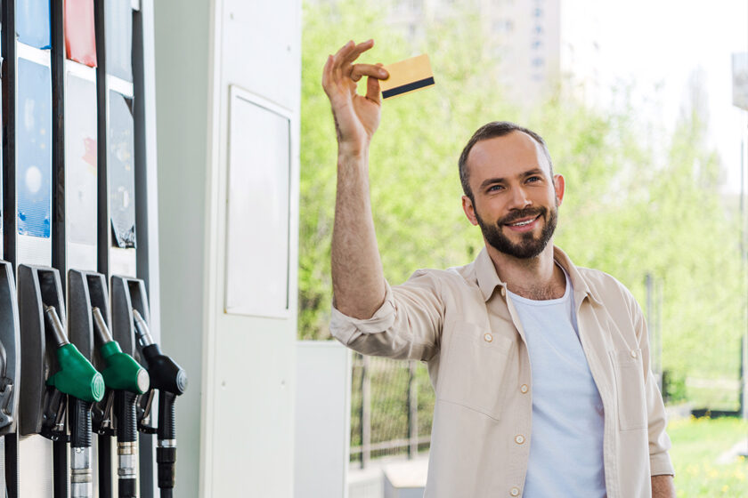 Rifornimento COIL di carburante, pagamento con carta